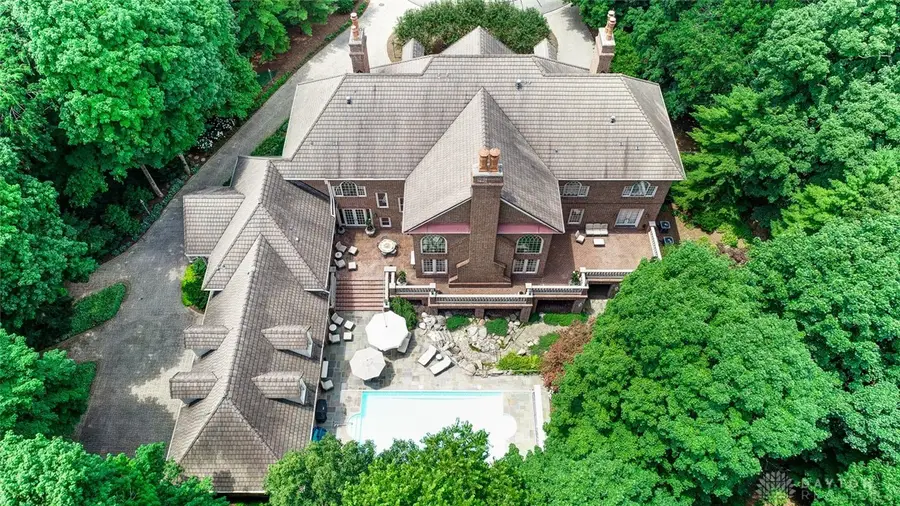 5048 Oak Manor Court, Kettering, OH 45429 - Image #3