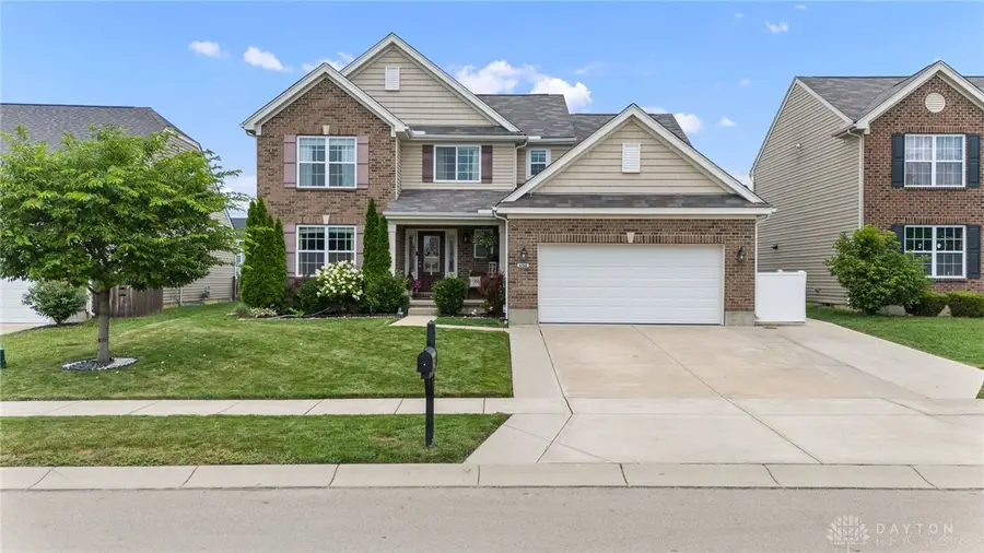 4146 Spicebush Drive, Tipp City, OH 45371 - Image #2