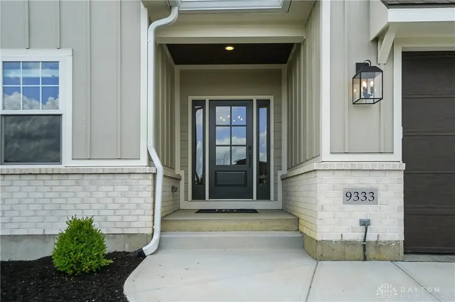 9333 Rochelle Lane, Dayton, OH 45458 - #2