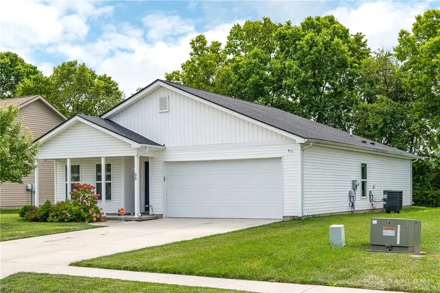 219 Riesling Drive, Union, OH 45322 - Image #2