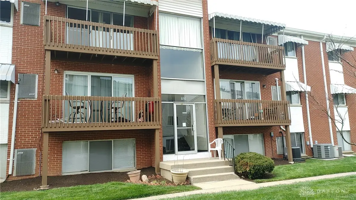 5710 Coach Drive #E, Dayton, OH 45440 - Image #1
