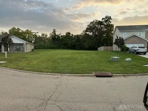 5619 Moss Creek Boulevard, Clayton, OH 45315 - Image #3