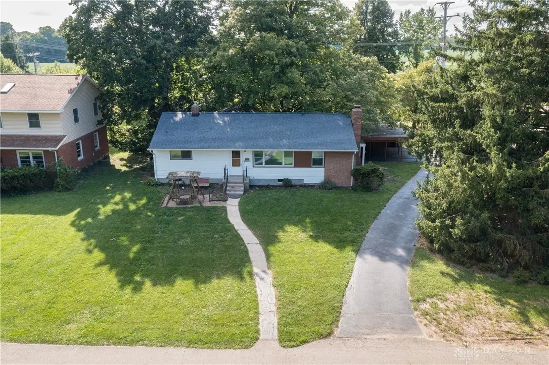 1302 Shawnee Drive, Yellow Springs, OH 45387 - Image #1