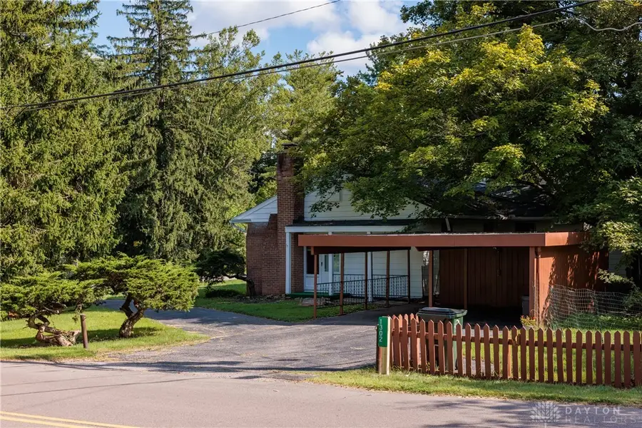 1302 Shawnee Drive, Yellow Springs, OH 45387 - Image #3