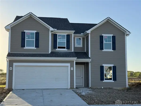 1211 N Scott Street, New Carlisle, OH 45344