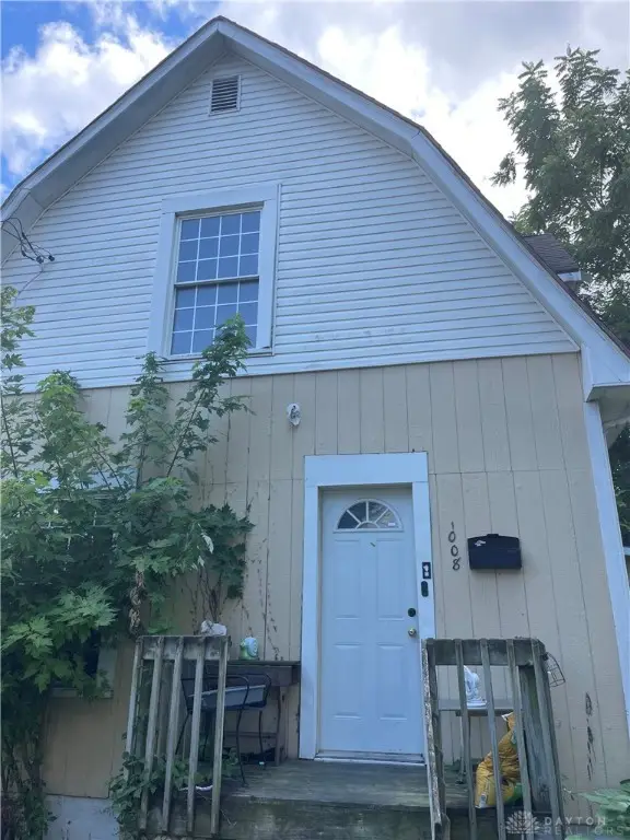 1008 Fairview Avenue, Lima, OH 45804