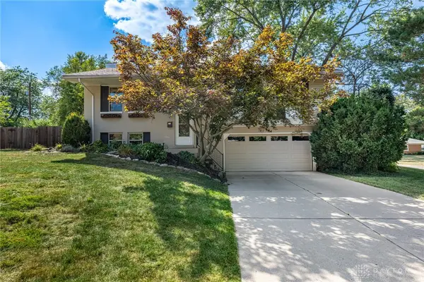 694 Spring Ridge Place, Centerville, OH 45458