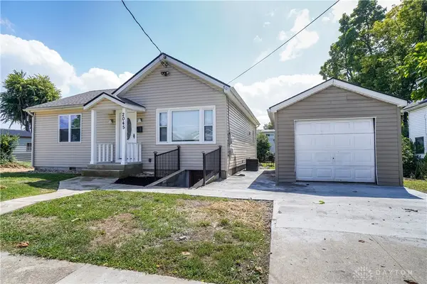 2045 1st Avenue, Springfield Twp, OH 45224