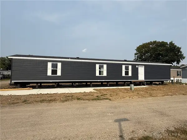 10 Cozy Lane, Miami Twp, OH 45342