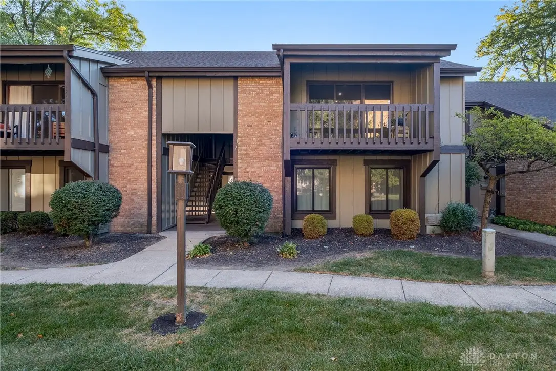 6067 Hackamore Trail #20, Dayton, OH 45459 - Image #1