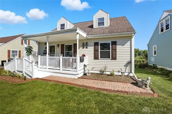 1716 N Sweetbriar Lane, Springfield, OH 45505