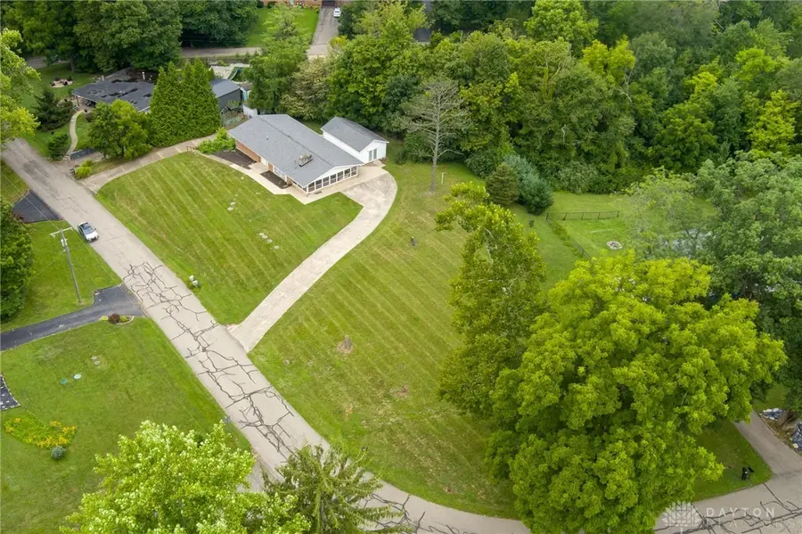 190 Oakridge Drive, Springfield, OH 45504 - Image #2