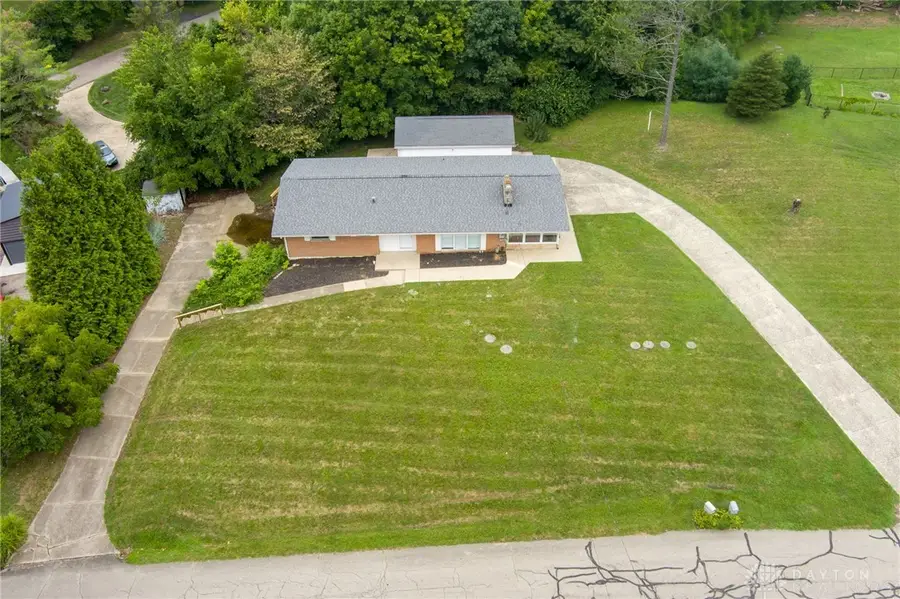 190 Oakridge Drive, Springfield, OH 45504 - Image #3