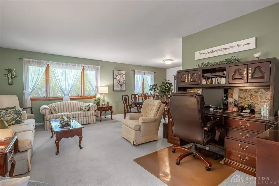 5440 Royalwood Drive, Dayton, OH 45429 - Image #2