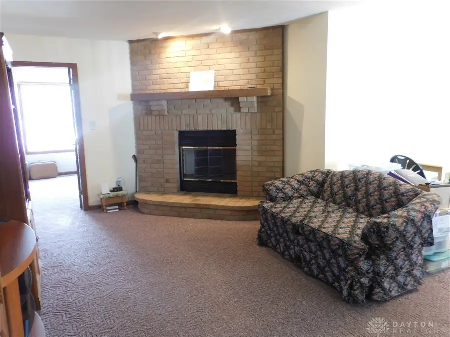 1132 Nouvelle Drive, Miamisburg, OH 45342 - Image #3