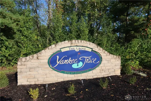 812 Hidden Branches Drive, Dayton, OH 45458