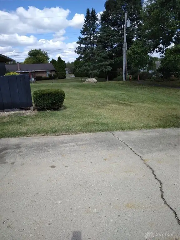 512 N Sherry Drive, Dayton, OH 45426 - Image #3