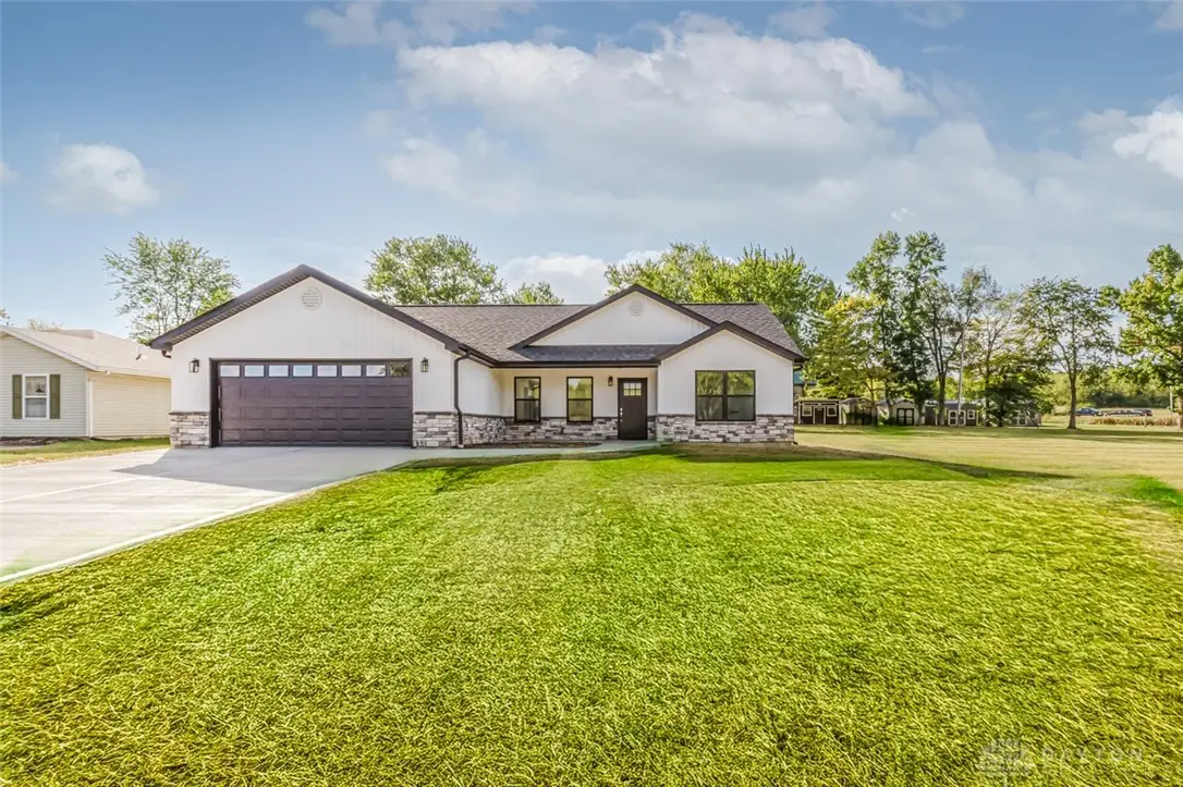 19 Lakengren Drive, Eaton, OH 45320 - Image #1