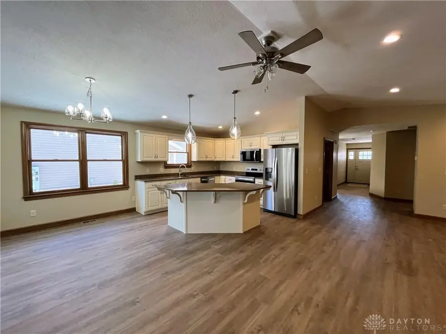 952 Winter Ridge Drive, Sidney, OH 45365 - Image #2