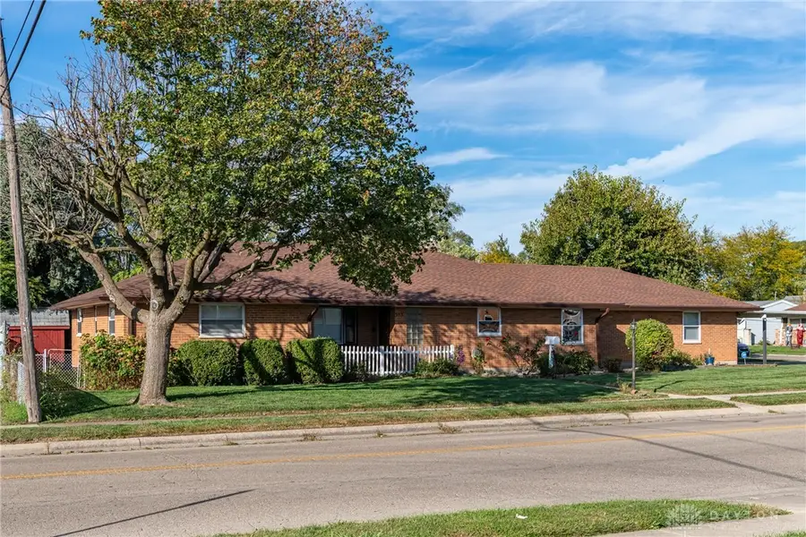 303 E Whittier Avenue, Fairborn, OH 45324 - Image #2