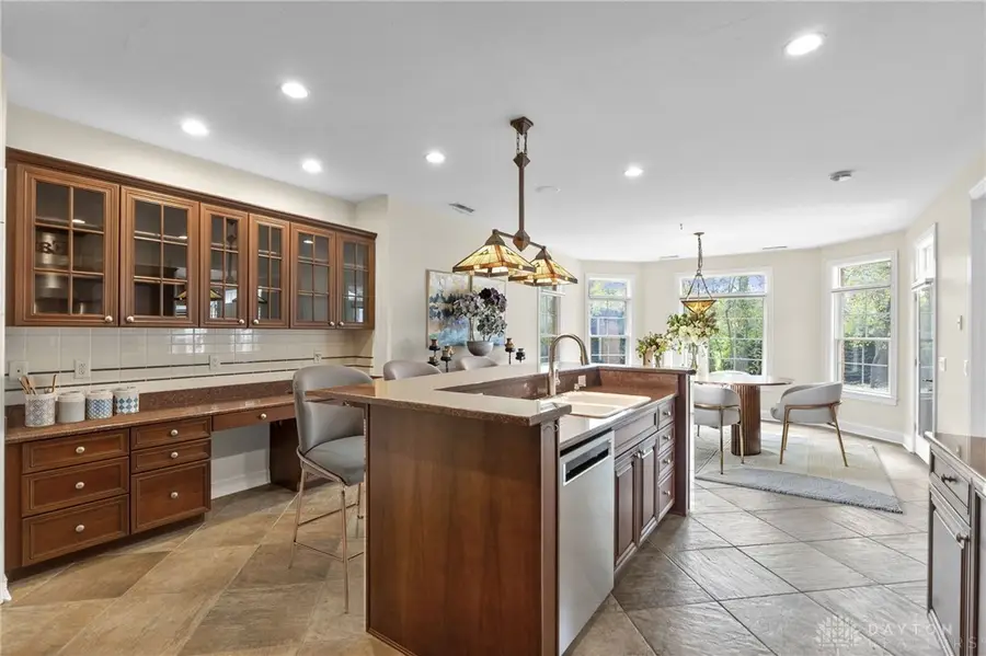 376 Yankee Trace Drive, Dayton, OH 45458 - Image #3