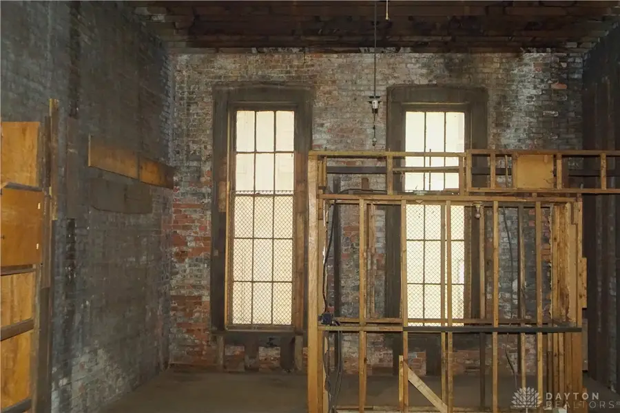 138 E 3rd Street, Dayton, OH 45402 - Image #3