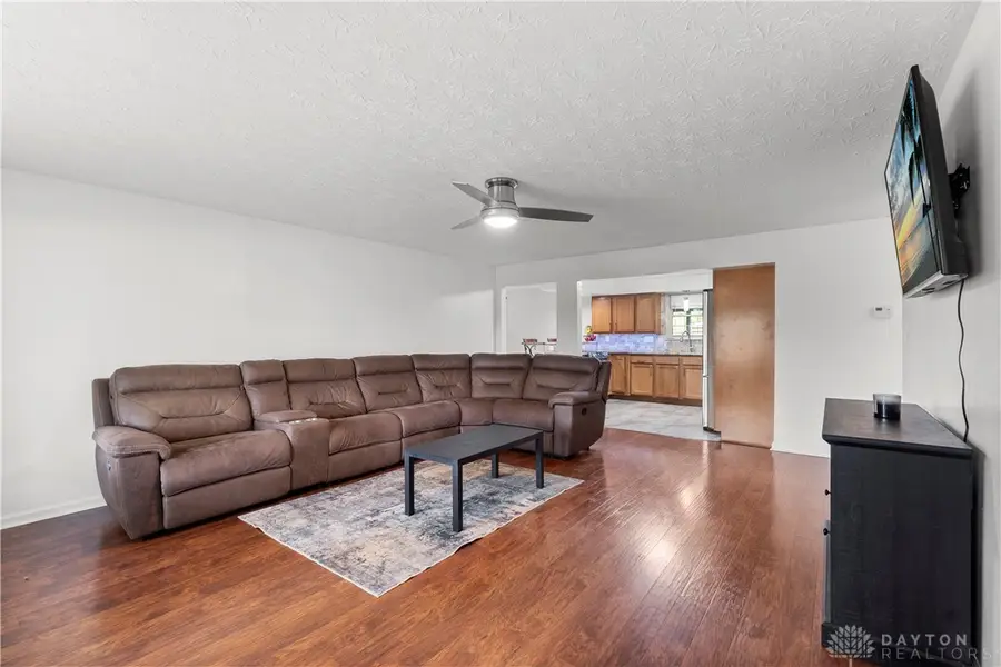 3930 Beechwood Drive, Bellbrook, OH 45305 - Image #3