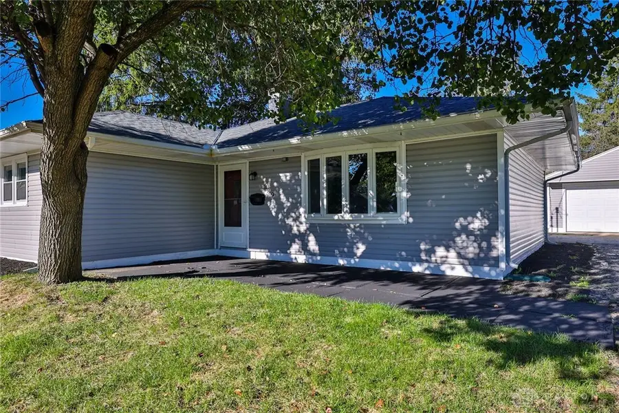 389 N Garber Drive, Tipp City, OH 45371 - #3