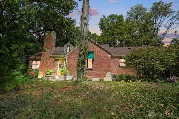 1420 Adirondack Trail, Dayton, OH 45409