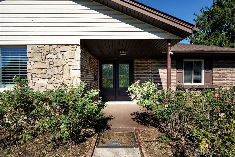 2841 Corlington Drive, Dayton, OH 45440 - Image #2