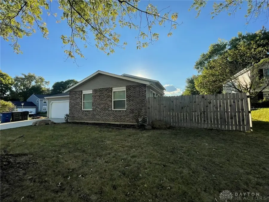 4403 Woodpoint Court, Dayton, OH 45424 - Image #2