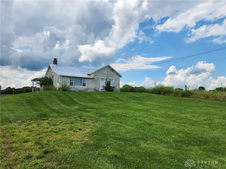 7337 E Lock Road, Lewisburg, OH 45338 - Image #2