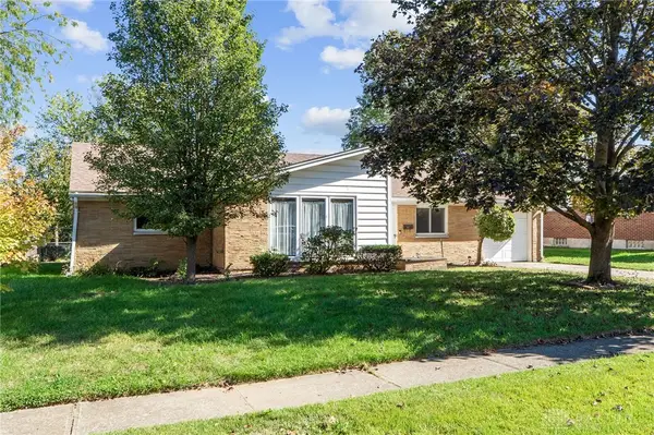 3872 Maryknoll Drive, Kettering, OH 45429