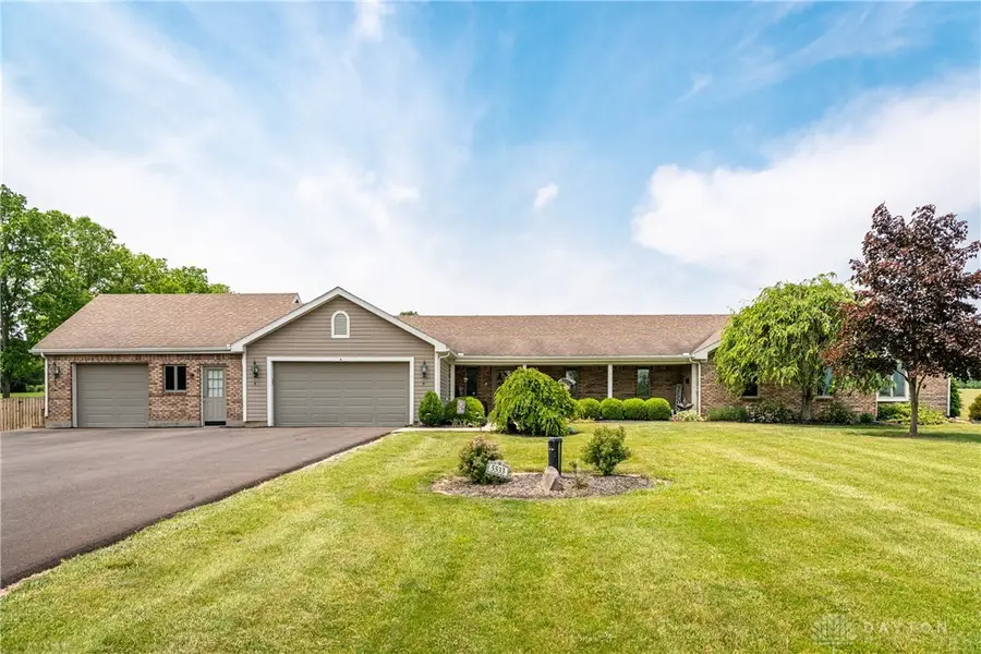 5533 Diamond Mill Road, Brookville, OH 45309 - Image #3