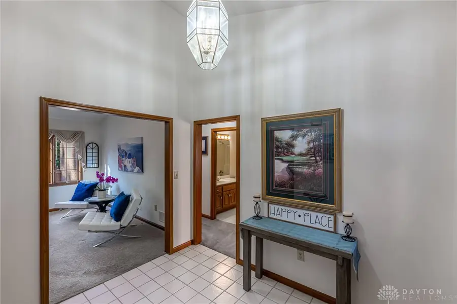 2592 Vienna Estates Drive, Huber Ridge, OH 45459 - Image #2