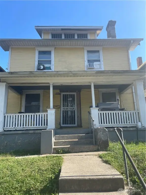 106 E Hudson Avenue, Dayton, OH 45405