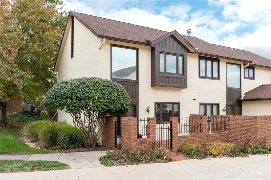 1237 Chevington Court, Dayton, OH 45459 - Image #2