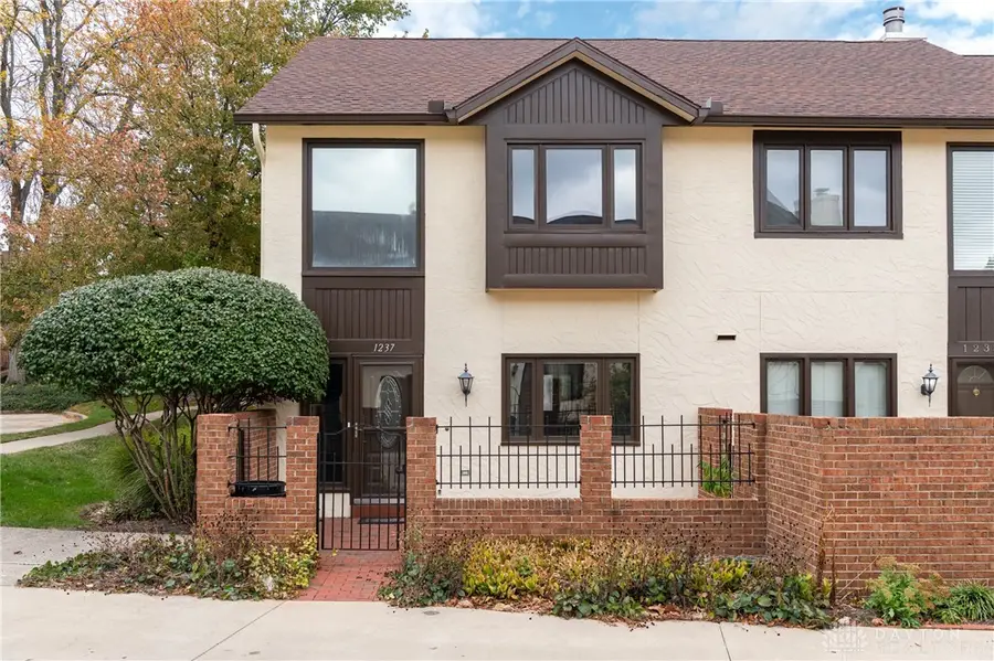 1237 Chevington Court, Dayton, OH 45459 - Image #3