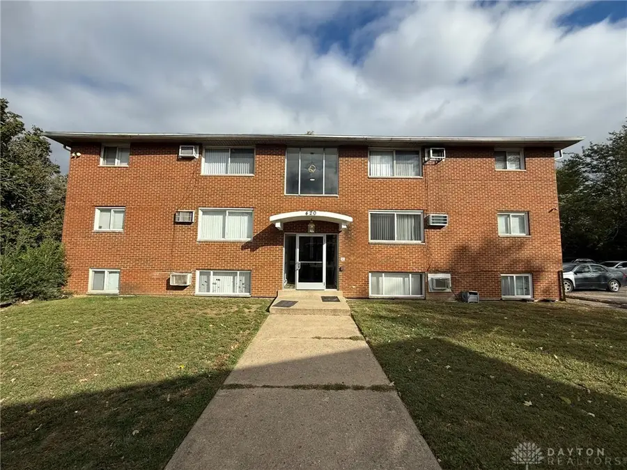 410 N Cherrywood Avenue, Dayton, OH 45403 - #2