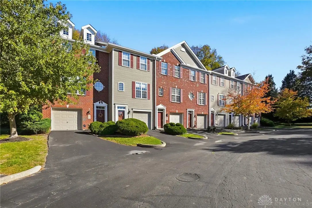 4274 Straight Arrow Road, Beavercreek, OH 45430 - Image #1