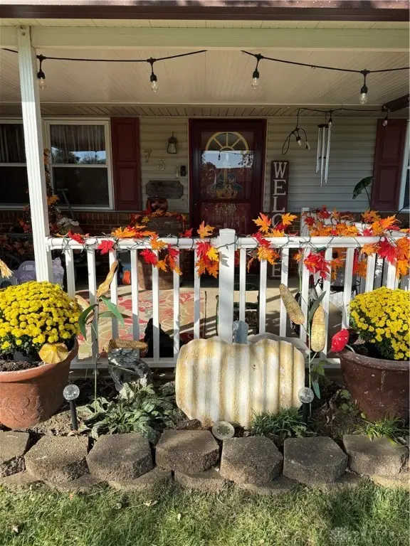 731 Homeway Drive, New Lebanon, OH 45345 - Image #3