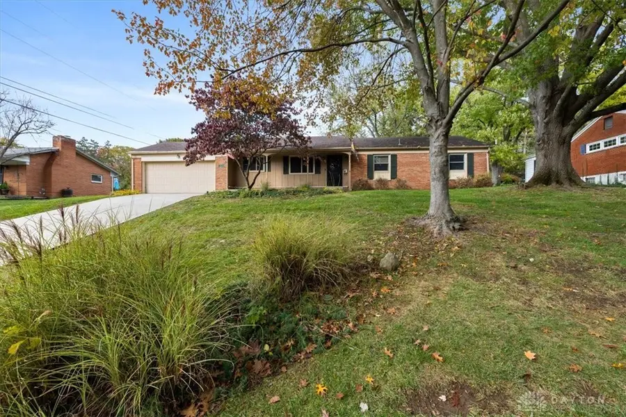 617 Laurelann Drive, Dayton, OH 45429 - Image #2