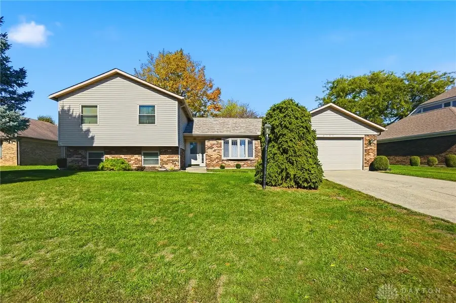 4751 Valley Brook Drive, Englewood, OH 45322 - Image #3