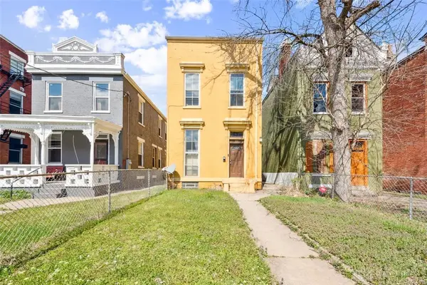 830 York Street, Cincinnati, OH 45214