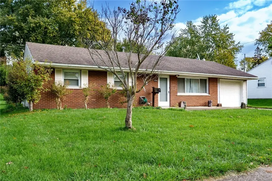 2836 Blackhawk Road, Kettering, OH 45420 - Image #2