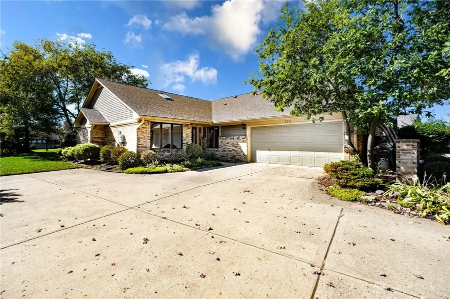 373 Weathersfield Drive, Dayton, OH 45440 - Image #2