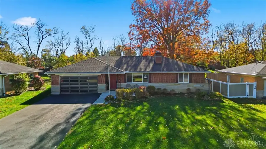 7775 Hartfield Place, Cincinnati, OH 45242 - Image #2