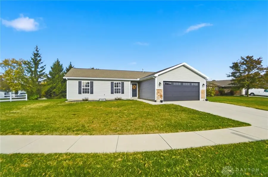 107 Marilyn Way, Brookville, OH 45309 - Image #2