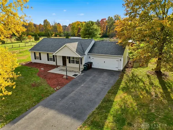 9255 Arrowcreek Drive, Oregonia, OH 45054