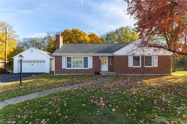 825 Covington Avenue, Piqua, OH 45356